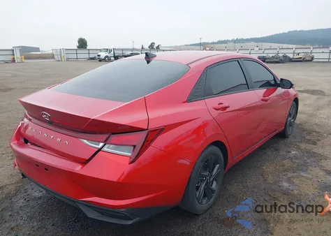 2022 Hyundai Elantra Sel from USA, damaged, VIN 5NPLS4AG5NH054043